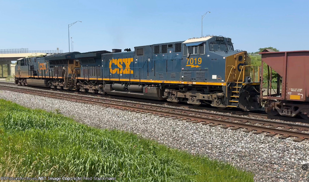 CSX 7019